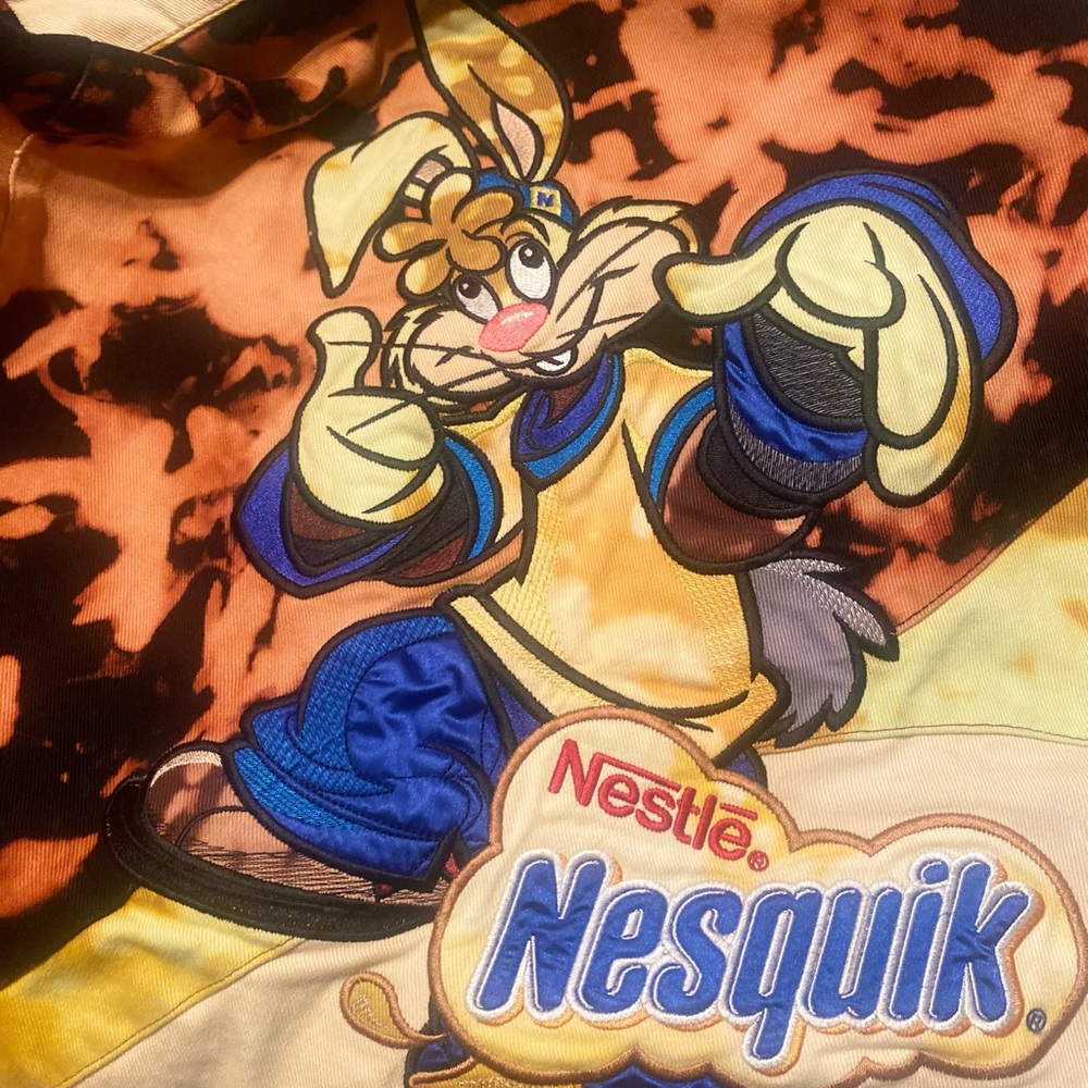 Preowned Nestlé Nestléquck  jacket
